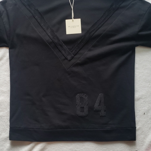 Free Generation sweatshirt - Picture 6 of 9